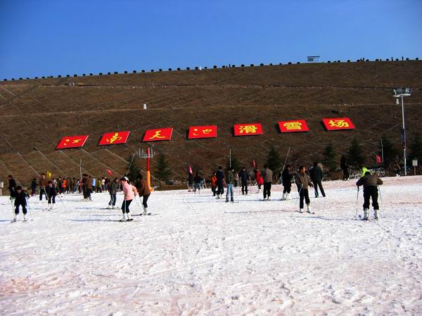 安吉江南天池滑雪2