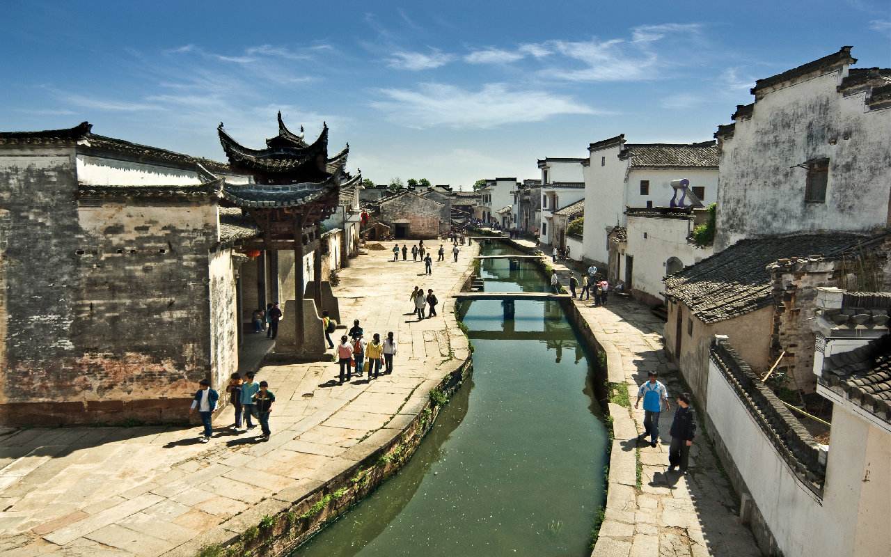 【精彩之旅【精彩之旅【赏秋品蟹】齐云山,花山谜窟,唐模村特价2