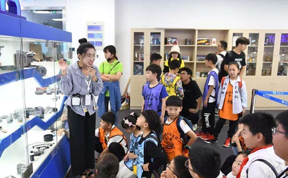 南京机御未来机器人科教基地1