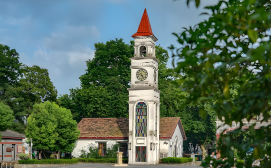 莫干山民国风情小镇1